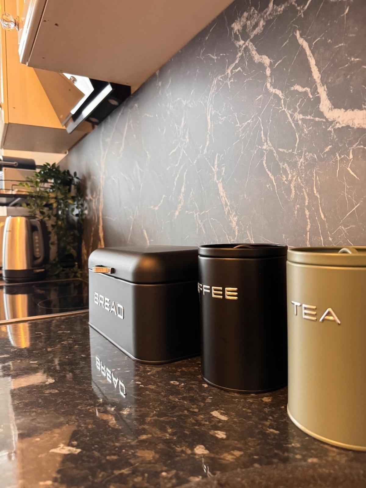 Apartment 3-raum-city-apartment Ost-1 *